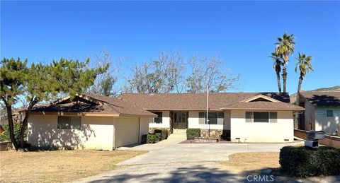 33410 Washington Drive Yucaipa CA 92399