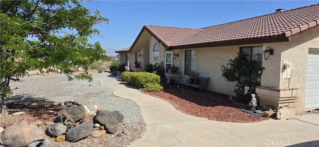 15984 Tinta Road