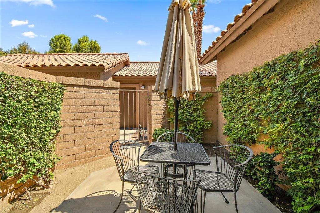 Palm Valley CC - Residential