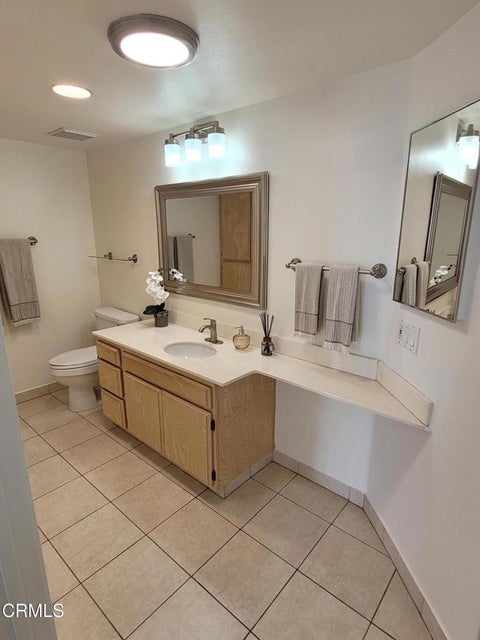 Tiny photo for 865 S B Street # A-1, Oxnard, CA 93030 (MLS # V1-38093)