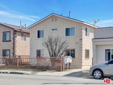 Photo of 8110 S San Pedro Street, Los Angeles, CA 90003 (MLS # 26664975)