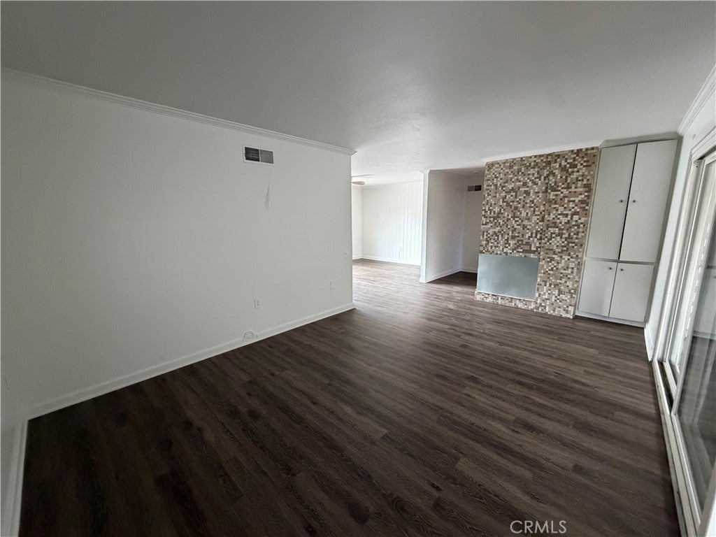 378 W 53rd Street