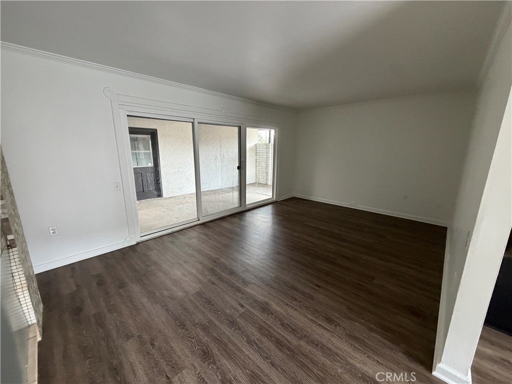 378 W 53rd Street