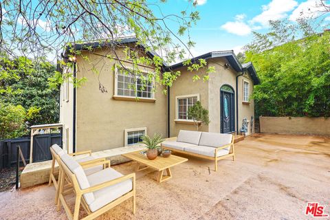 11419 Sunshine Terrace Studio City CA 91604