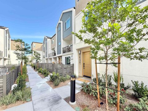 Photo of 14136 Jonah Way Way, San Diego, CA 92128 (MLS # 260009798SD)