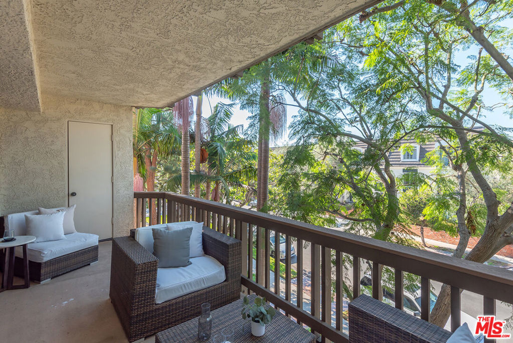 8600 Tuscany Avenue 301