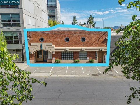Photo of 220 4th St ST, Oakland, CA 94607 (MLS # 41134511)