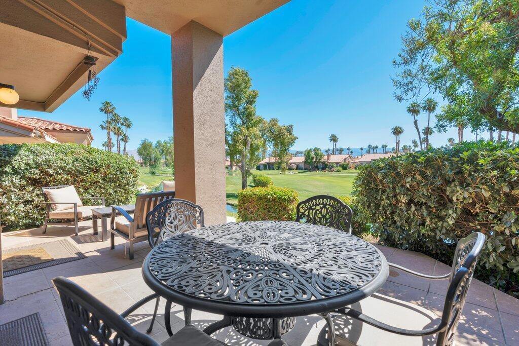 38390 Plumosa Circle
