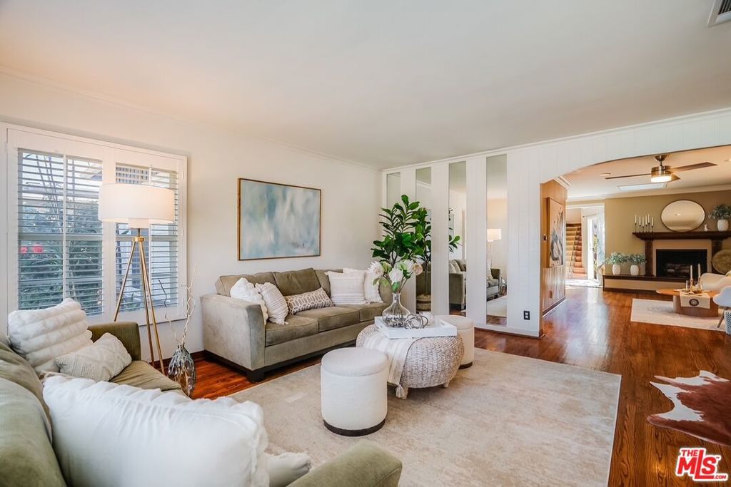 Photo of 11516 Clarkson Road, Los Angeles, CA 90064 (MLS # 25581235)