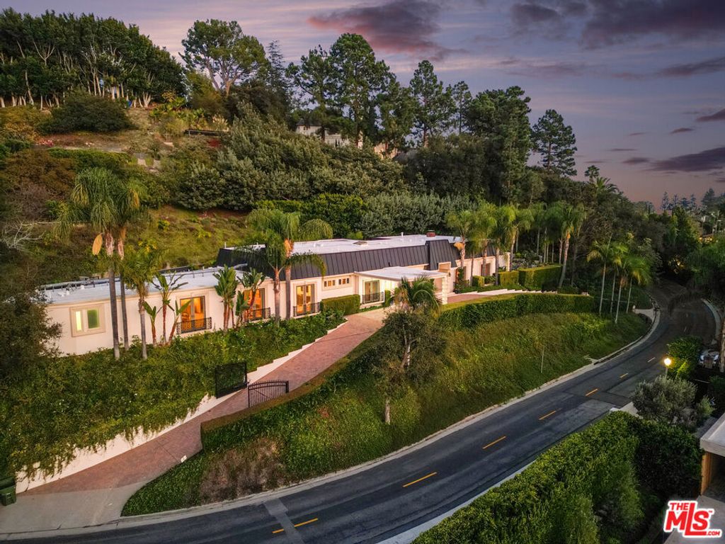 Photo of 10825 Chalon Road, Los Angeles, CA 90077 (MLS # 26638479)