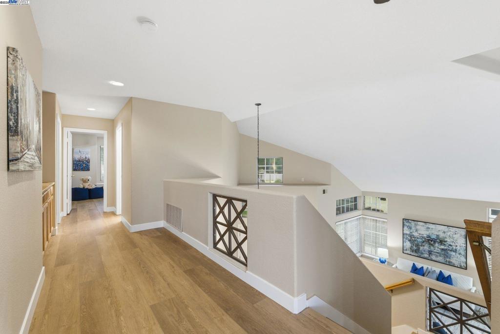 CENTRAL TRACY - Residential