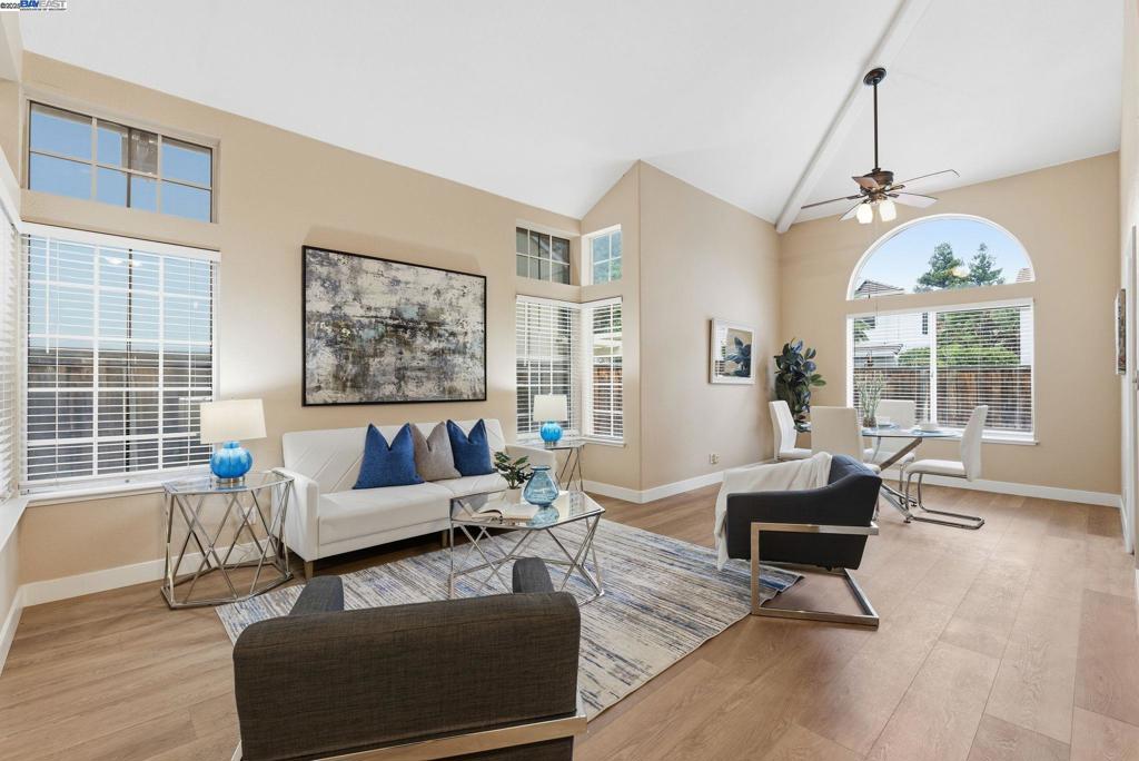 CENTRAL TRACY - Residential