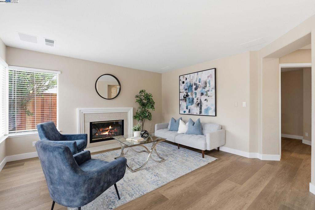 CENTRAL TRACY - Residential