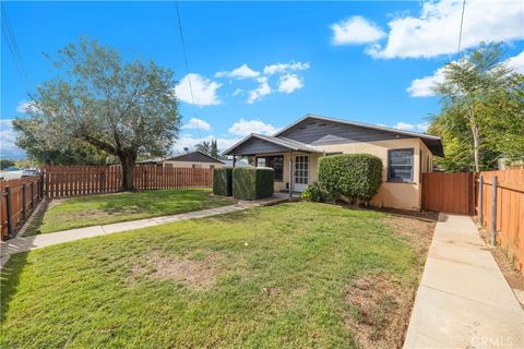 725 Michigan Avenue Beaumont CA 92223