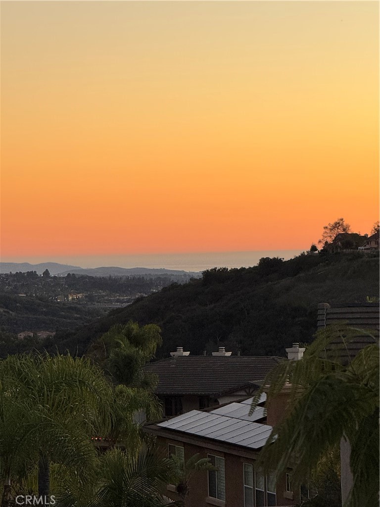 18522 Topanga Canyon