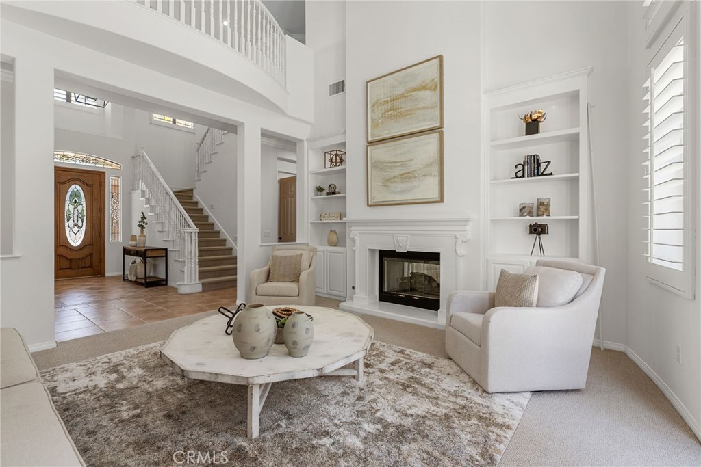 18522 Topanga Canyon