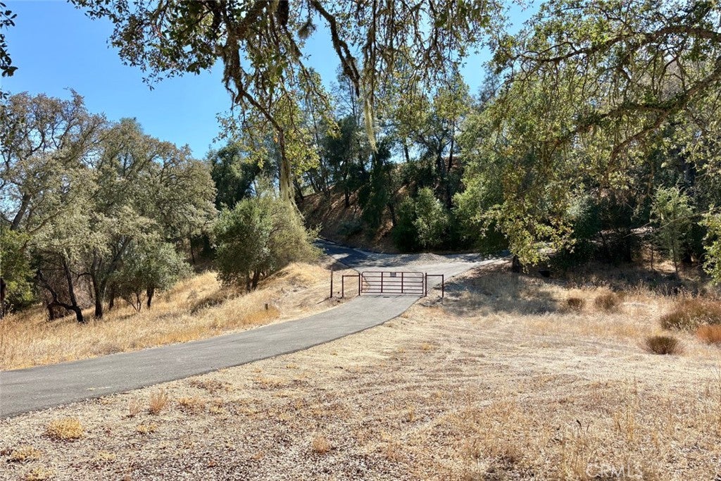 76348 Bryson Hesperia Road