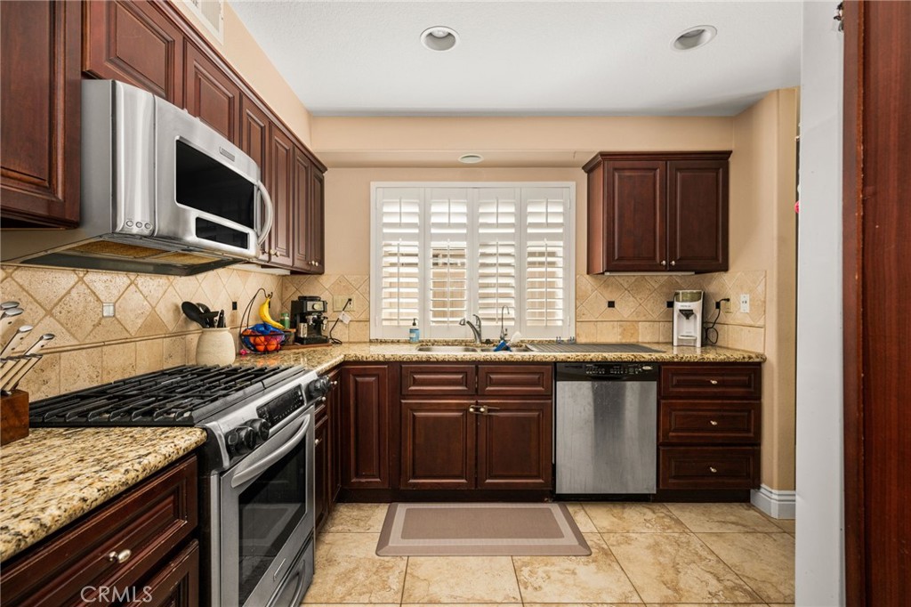 25 Homestead, Trabuco Canyon CA 92679 - Photo 9