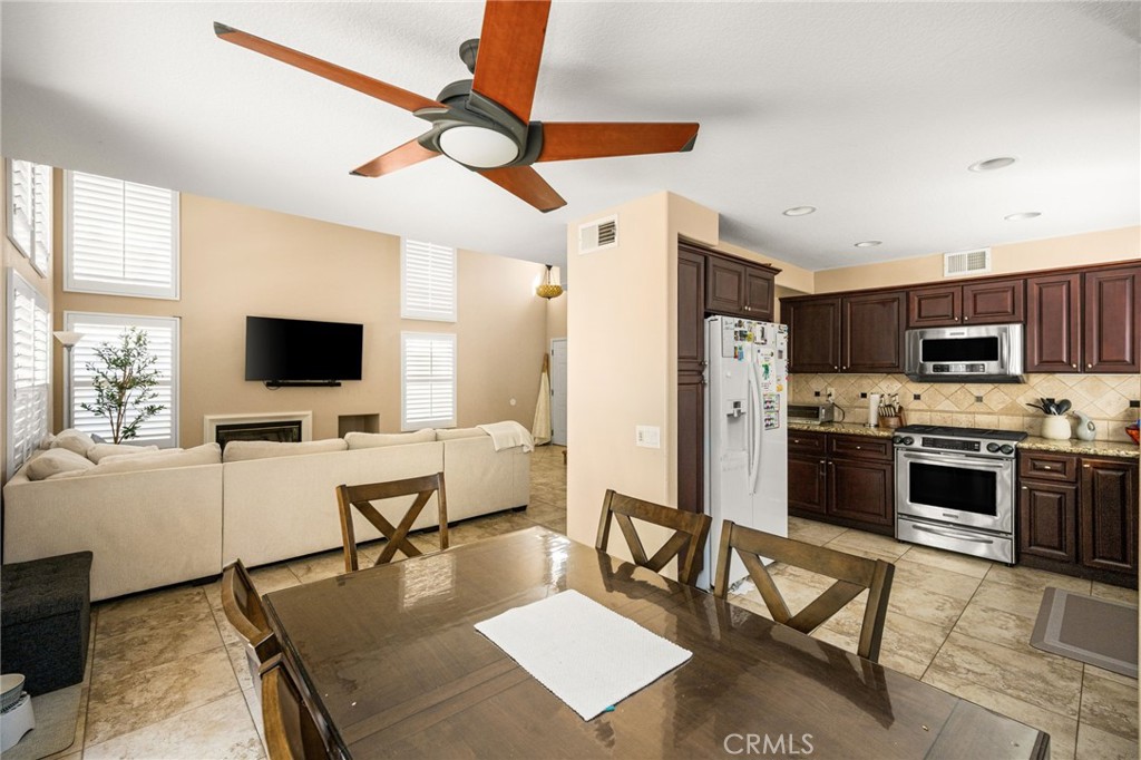 25 Homestead, Trabuco Canyon CA 92679 - Photo 8