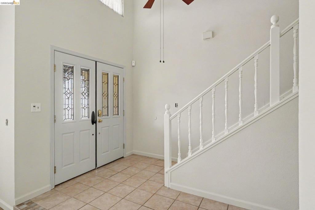 3813 Dove Ct