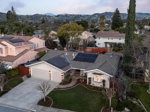 Photo of 6812 Lazy River Way, San Jose, CA 95120 (MLS # ML82033236)