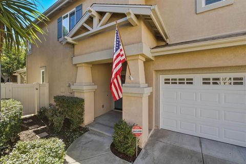 Photo of San Diego, CA 92123 (MLS # 260002987SD)