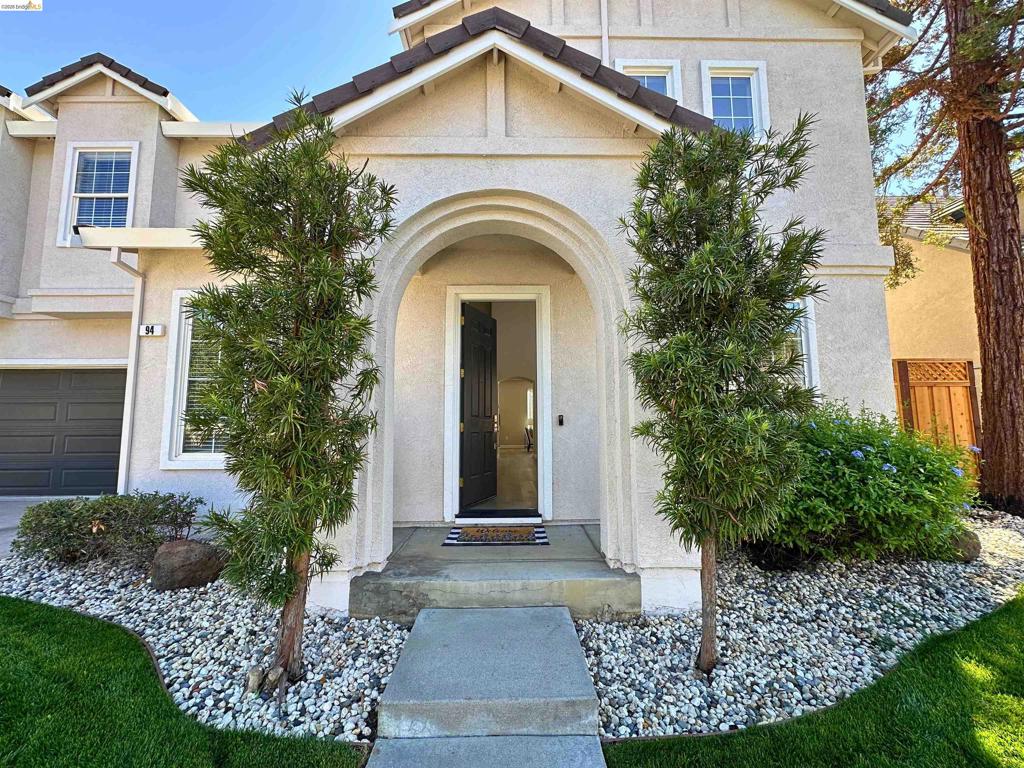 94 Heritage Way
