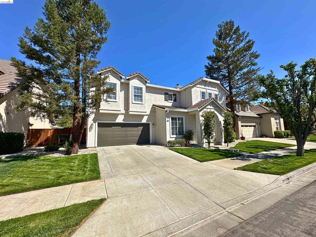 94 Heritage Way