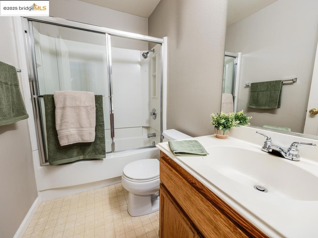 LIBERTY COMMONS - Residential