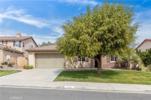 Photo of 31686 Leather Wood Dr, Winchester, CA 92596 (MLS # SW26045441)