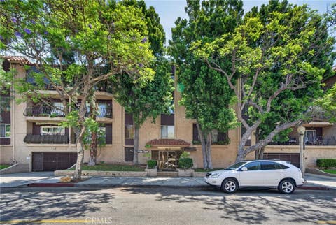 Photo of 310 N Jackson Street #326, Glendale, CA 91206 (MLS # GD26164785)