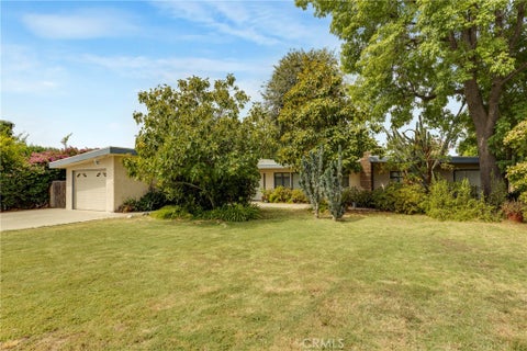 Photo of 7911 Genesta AVE, Lake Balboa, CA 91406 (MLS # DW26189410)