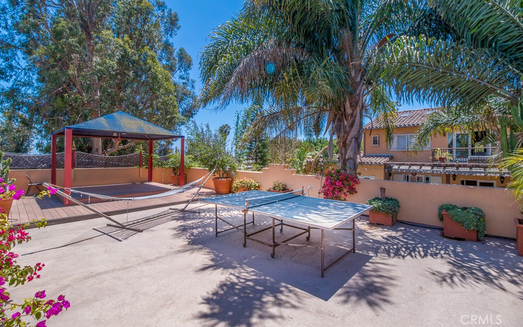 3524 Grand View Boulevard