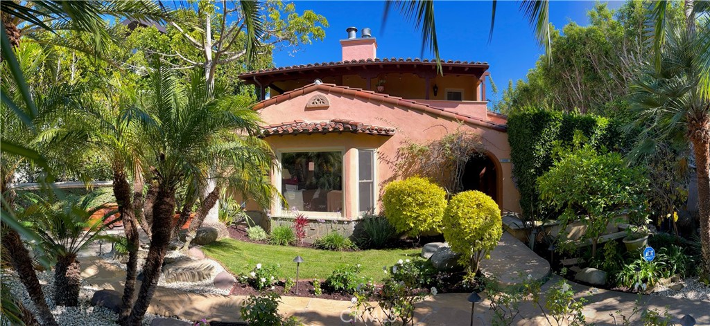 3524 Grand View Boulevard