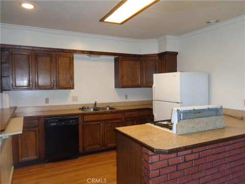 Photo of 1021 Coulter Pine Rd, Crestline, CA 92325 (MLS # IG25247361)