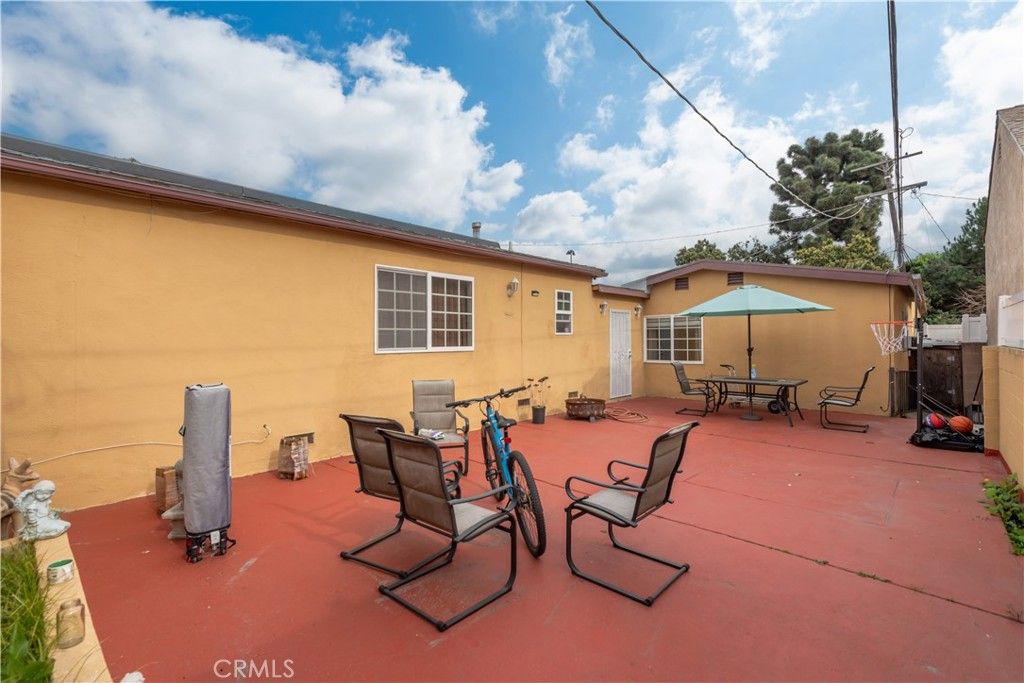 Photo of 11416 Braddock, Culver City, CA 90230 (MLS # SR26030274)