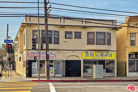 Photo of 2972 W Pico Boulevard, Los Angeles, CA 90006 (MLS # 26633085)