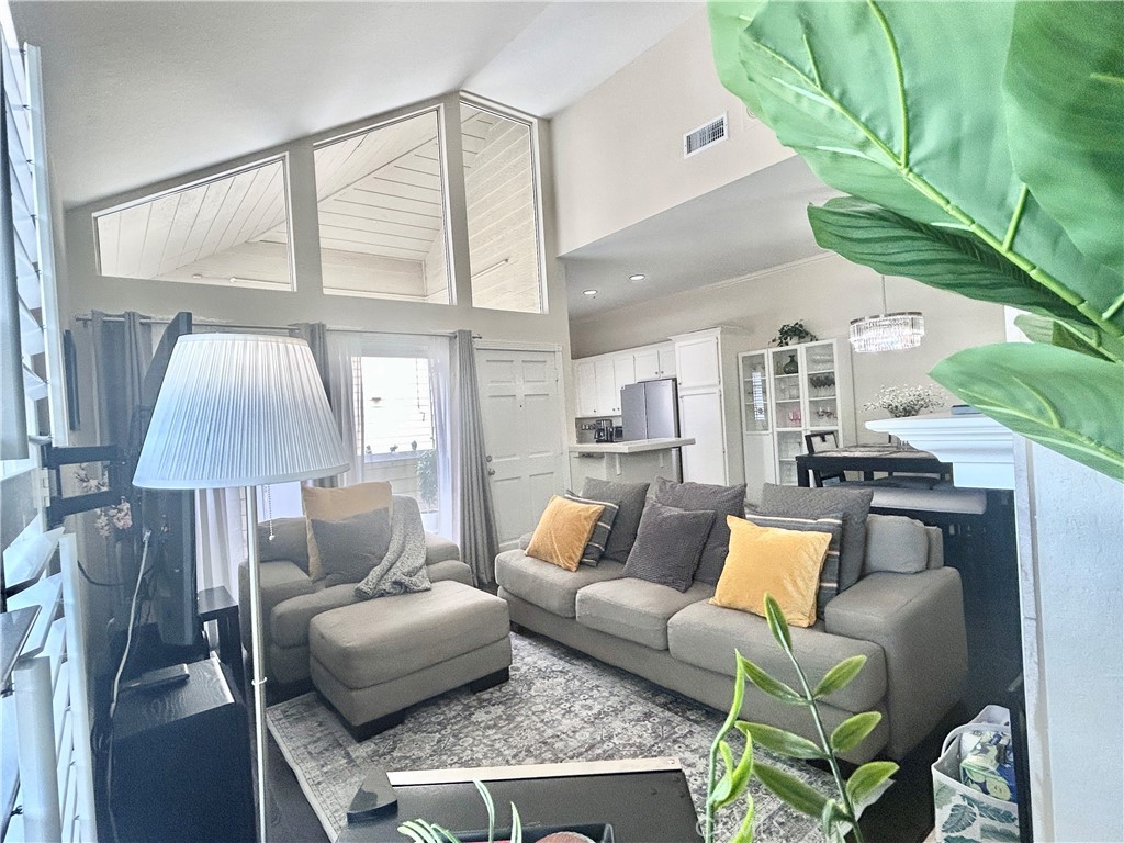 3680 S Bear Street 16 / J