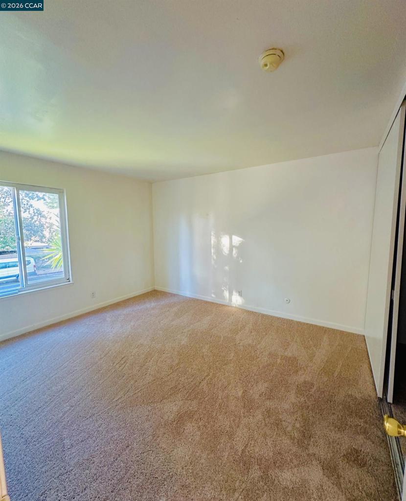 2100 Laguna Cir E