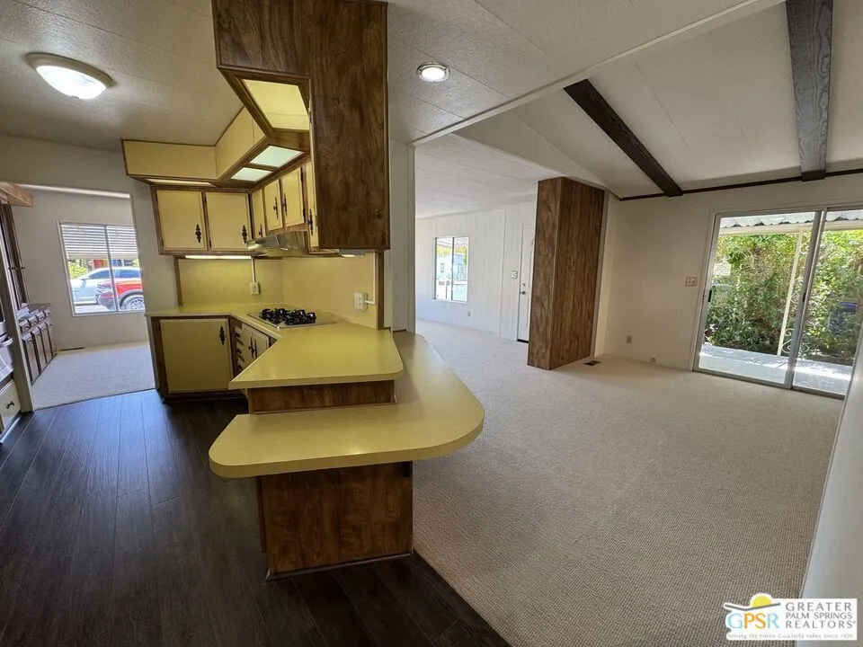 Palm Springs, California 92264, United States, 2 Bedrooms Bedrooms, ,2 BathroomsBathrooms,Residential,Active,205282