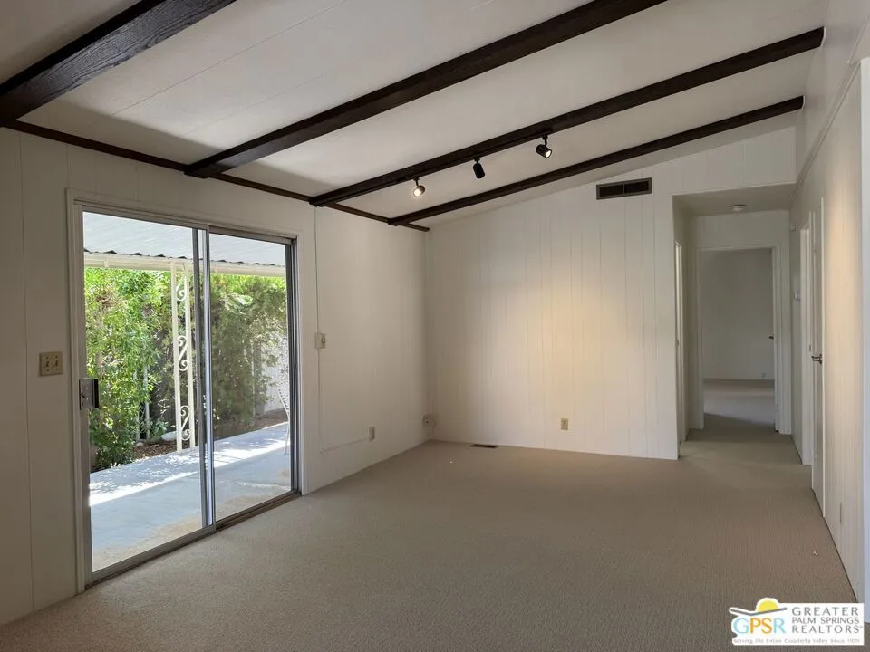 Palm Springs, California 92264, United States, 2 Bedrooms Bedrooms, ,2 BathroomsBathrooms,Residential,Active,205282