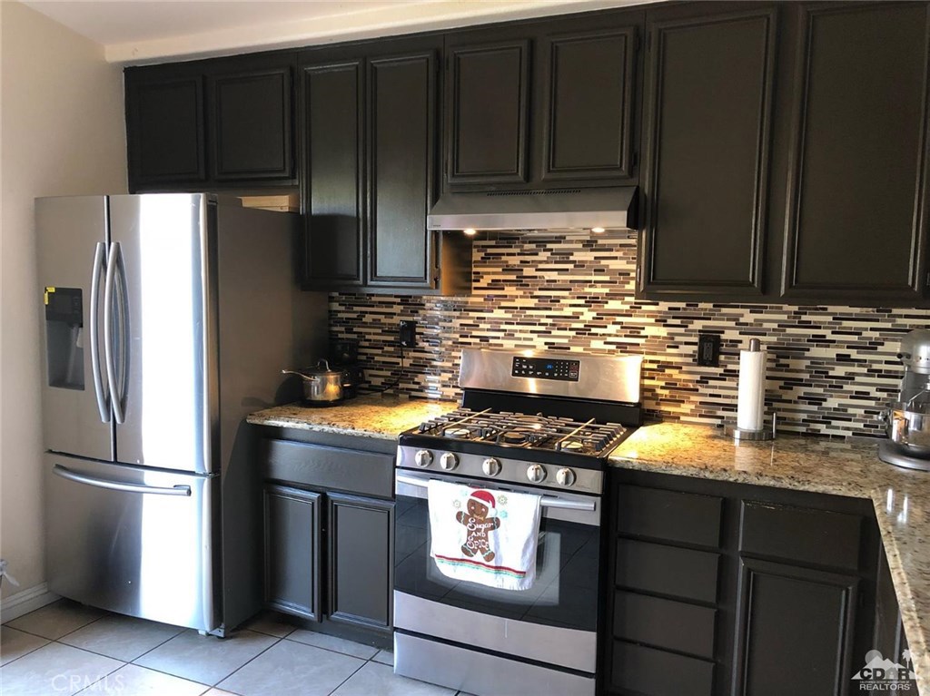 Placitas De La Paz - Residential