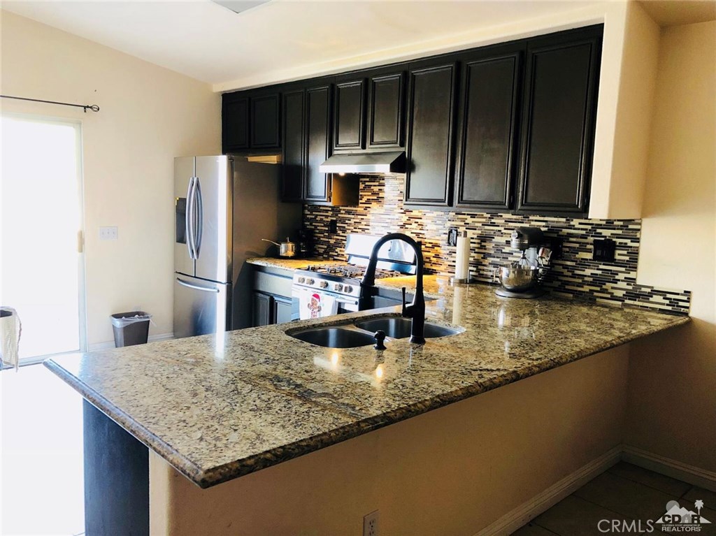 Placitas De La Paz - Residential