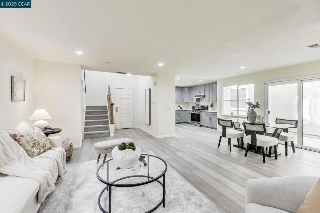PITTSBURG - Residential