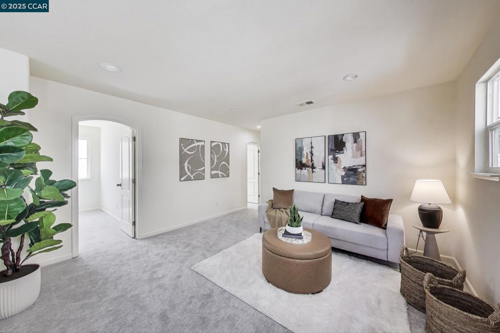 PITTSBURG - Residential