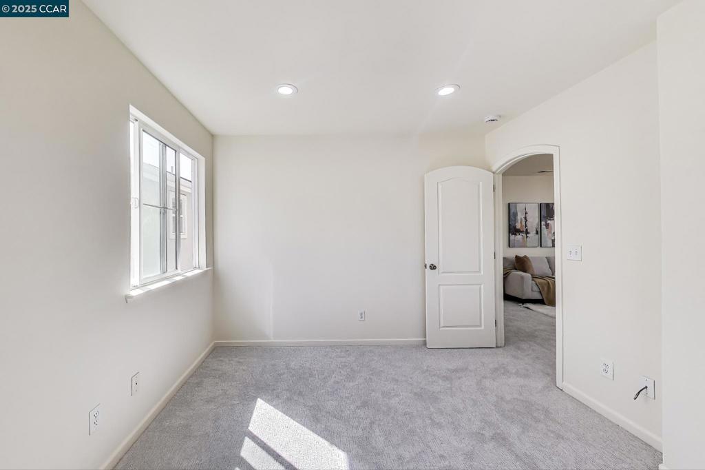 PITTSBURG - Residential