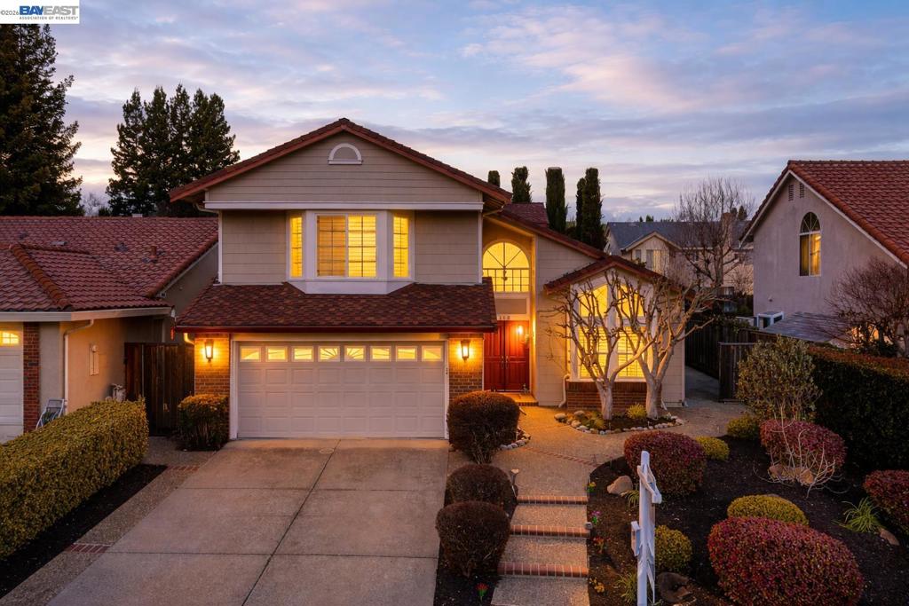 280 Summerford Cir Cir