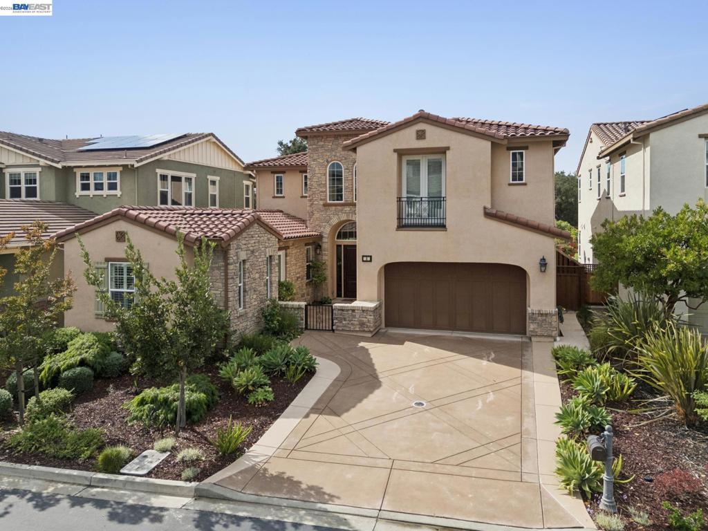 Photo of 5 Dunfirth Dr Dr, Hayward, CA 94542 (MLS # 41149998)