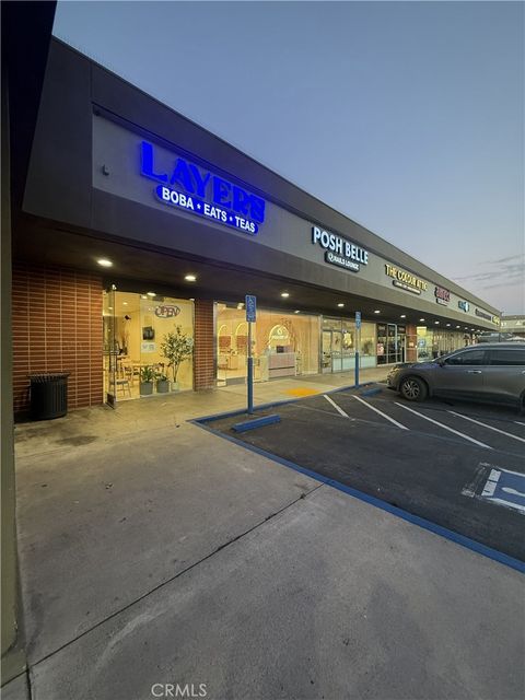 Photo of 17908 Magnolia Avenue, Fountain Valley, CA 92708 (MLS # OC26076576)