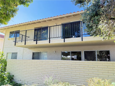 Photo of 2338 Avenida Sevilla #Q, Laguna Woods, CA 92637 (MLS # PW26212253)